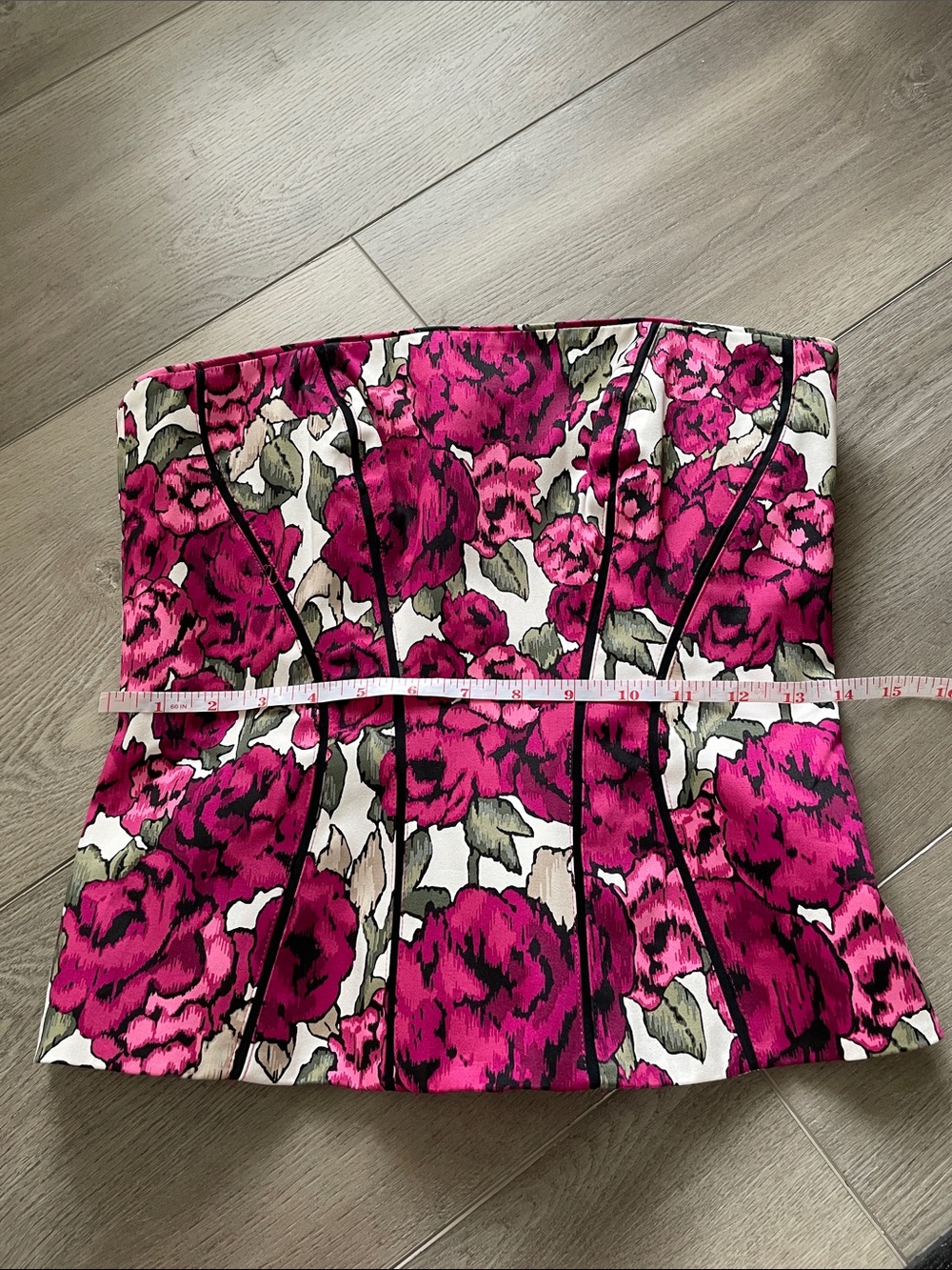 White House Black Market Strapless Floral Peplum Top in Fuchsia and White - Picture 5 of 11